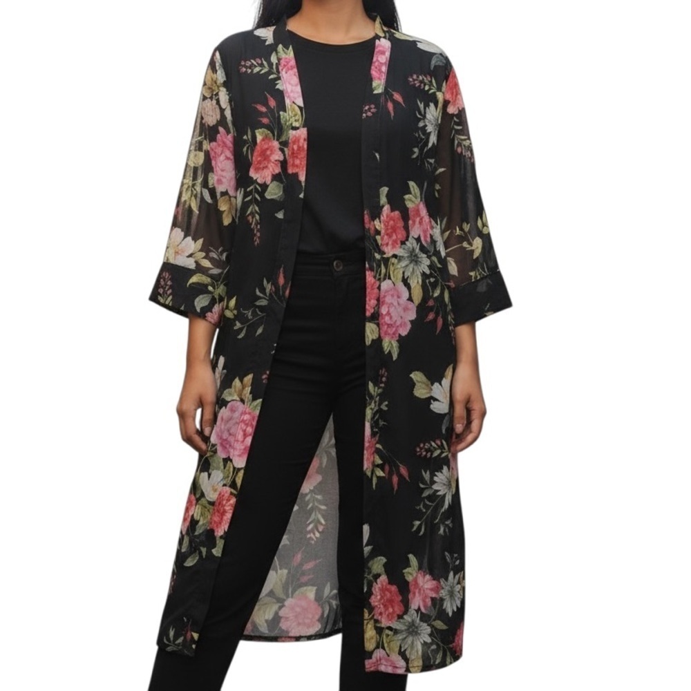 Sweet Pea for NY and Company by Stacy Franti Floral Kimono/ Robe